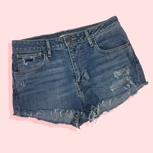 EUC Levi's 721 High Rise Skinny Distressed Cut Off Raw Edge Wedgie Mom Shorts 30